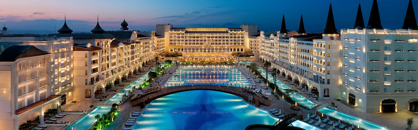 Titanic Mardan Palace – Ultimativer Luxus & Eleganz