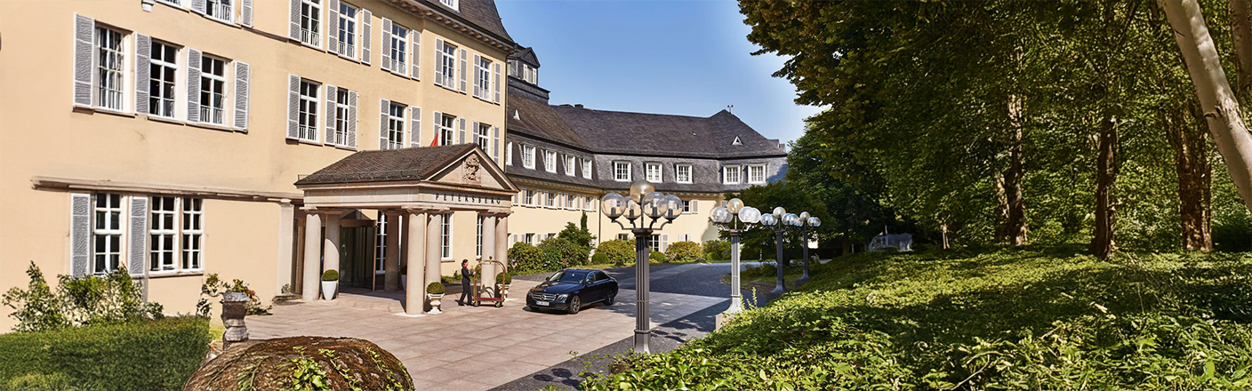 Natur pur im Kinderhotel Oberjoch! ✔ Top-Lage in den Alpen, Pool & Abenteuerwelt für Kinder – Ihr perfektes Urlaubsziel für die Familie.